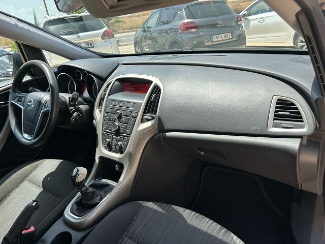 OPEL ASTRA SELECTIVE 1.6 SPANISH LHD IN SPAIN ONLY 81000 MILES SUPER 2012
